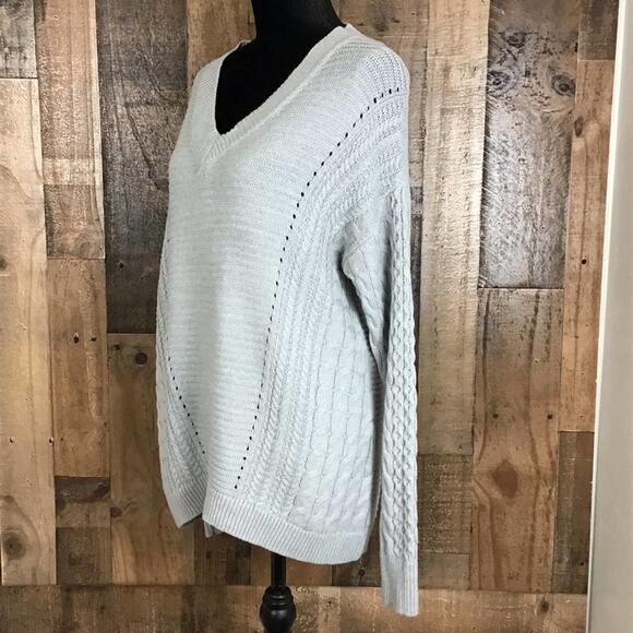 Caslon Women’s Size Small Gray Cable Knit V-Neck Oversized Pullover Sweater NWOT - Picture 3 of 14